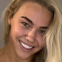 Livi Sheldon Meztelen