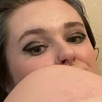 livisatease Meztelen