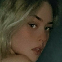 lizzynips Meztelen