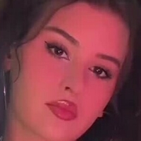 Lola Lourdes Meztelen