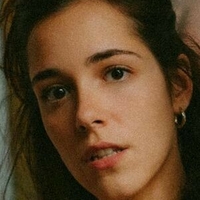 Lou Howard Levy Meztelen