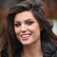Louise Cliffe Meztelen