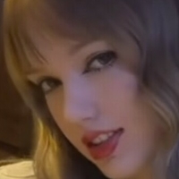 loveri_0000 Meztelen