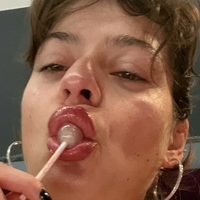 lublusmoktatyhui Meztelen