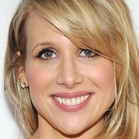 Lucy Punch Meztelen
