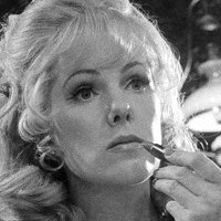Lynn Redgrave Meztelen