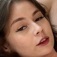 lynnalltop Meztelen