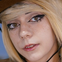 macaroniminx Meztelen