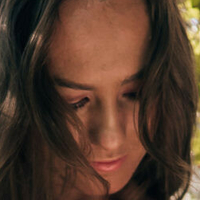 Maddie Luca Meztelen