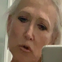 mamasuzie Meztelen