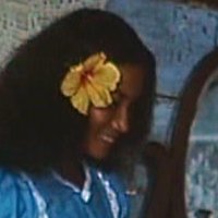 Manuia Taie Meztelen