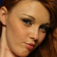 Marie McCray Meztelen