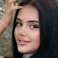 Martini Meztelen