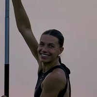 Maryna Bekh Meztelen