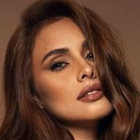 Max Collins Meztelen