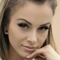 Melanie schmid Meztelen