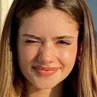 Melike Saygın Meztelen