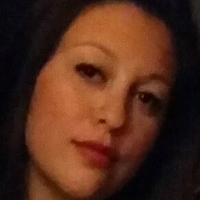 mfreya Meztelen
