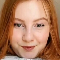 Mia Magic Meztelen