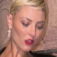 Milica Denise Umicevic Meztelen