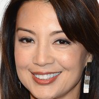 Ming-Na Wen Meztelen