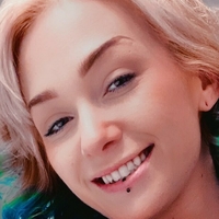 Misslavey666 Meztelen