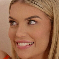 modelfarmers Meztelen