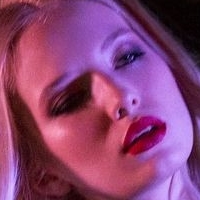 Monica Wasp Meztelen