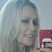 Monika Haklová Meztelen