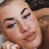 Mutter_teresa Meztelen