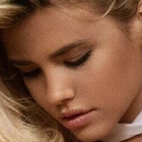 Nata Lee Meztelen