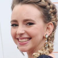 Natasha Bassett Meztelen