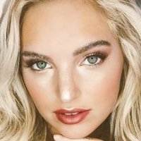 Nicole Spiller Meztelen