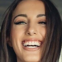 NIkkole Teja Meztelen