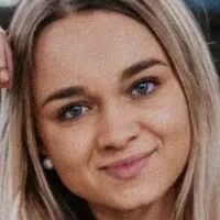 Nikola Šaršova Meztelen