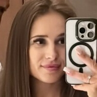 Olcziksa Meztelen