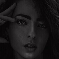 Ophelia Gano Meztelen