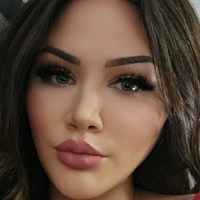 Pamamelia Meztelen
