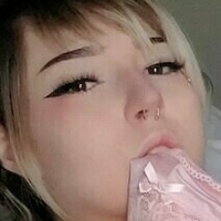 pixieecomfree Meztelen