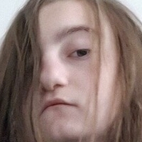 Pyogenick Meztelen