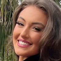 Rachel Marie Meztelen