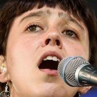 Raphaelle Standell-Preston Meztelen