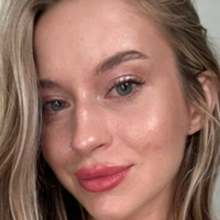 Rebecca Wilde Meztelen