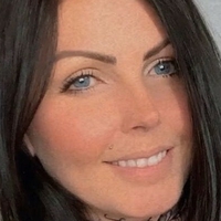 Recognise This Girl Meztelen