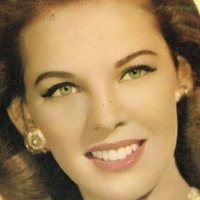 Regina Torne Meztelen