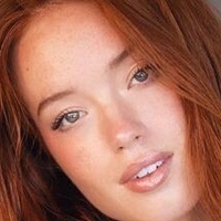 Riley Rasmussen Meztelen
