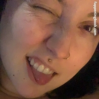 ronnimae Meztelen