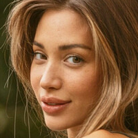 rosalie Meztelen