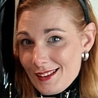 rubberpervs Meztelen