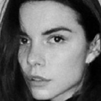Sally Paton Meztelen